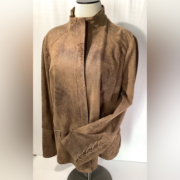 Chico’s Woman’s Jacket Size 2 (Us 12-14)Leather Imitation Color Brown Zi… - Picture 1 of 13